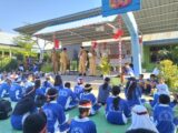 M E R D E K A “Tanggung jawab bersama untuk lingkungan yang berkelanjutan melalui cinta tanah air dengan mengimplementasikan pembelajaran Kokurikuler dan Ekstrakurikuler”